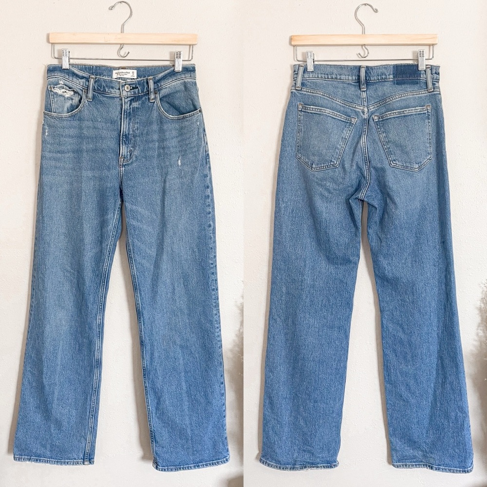 Abercrombie & Fitch | The 90’s Relaxed Jean High Rise 27